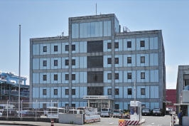 横浜コンテナ事業部